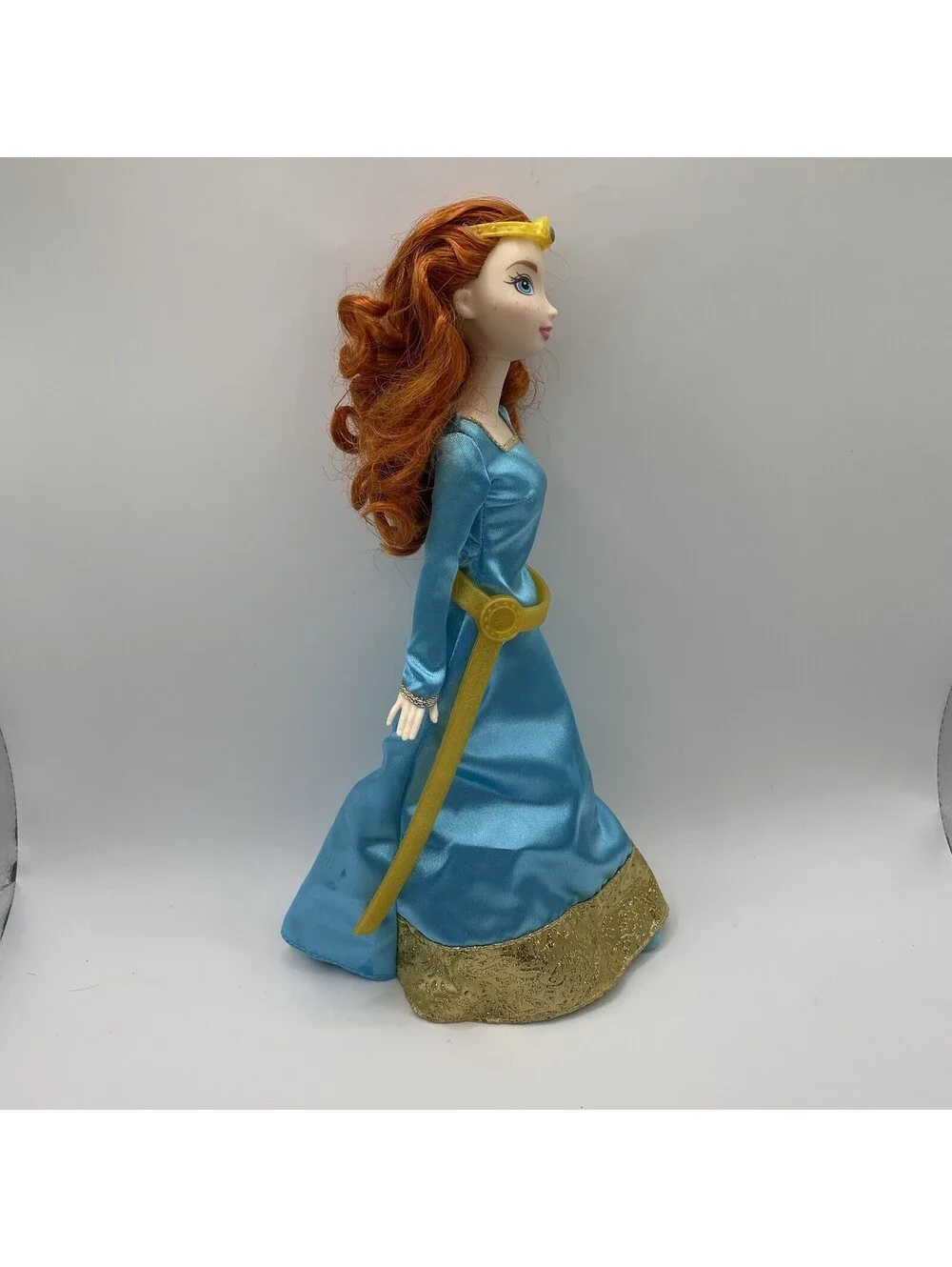 Disney Brave Merida Doll 2011 Complete B19